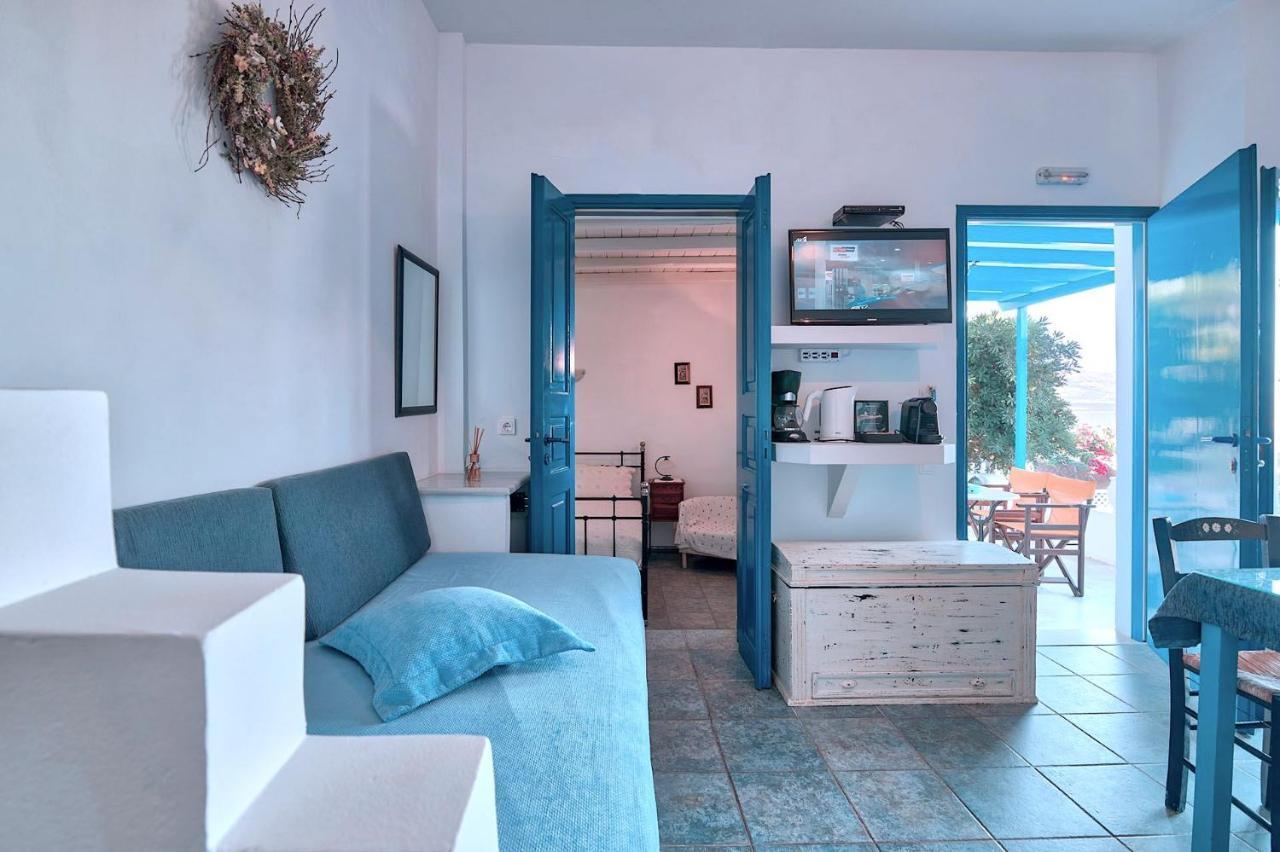 Blue Dolphin Antiparos Villas And Suites Agios Georgios  المظهر الخارجي الصورة
