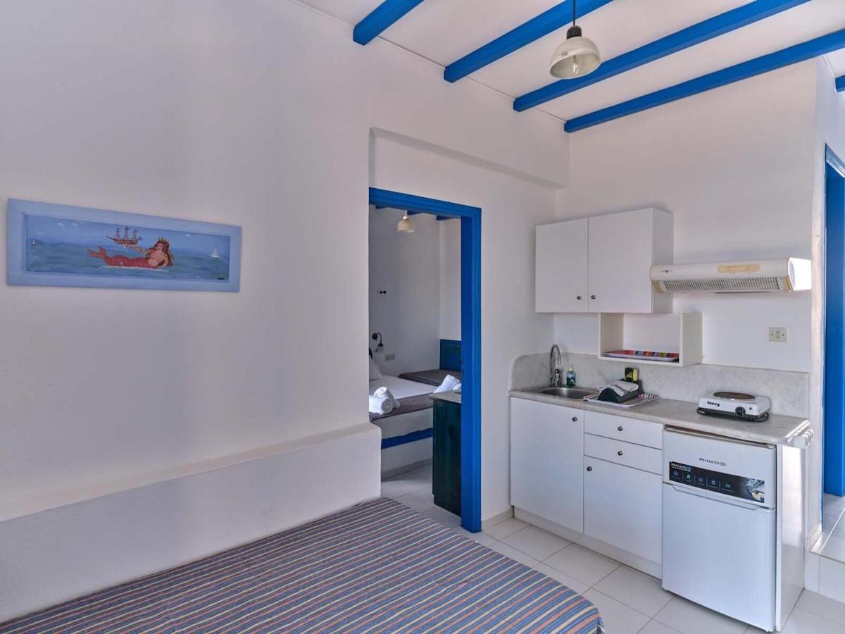 Blue Dolphin Antiparos Villas And Suites Agios Georgios  المظهر الخارجي الصورة