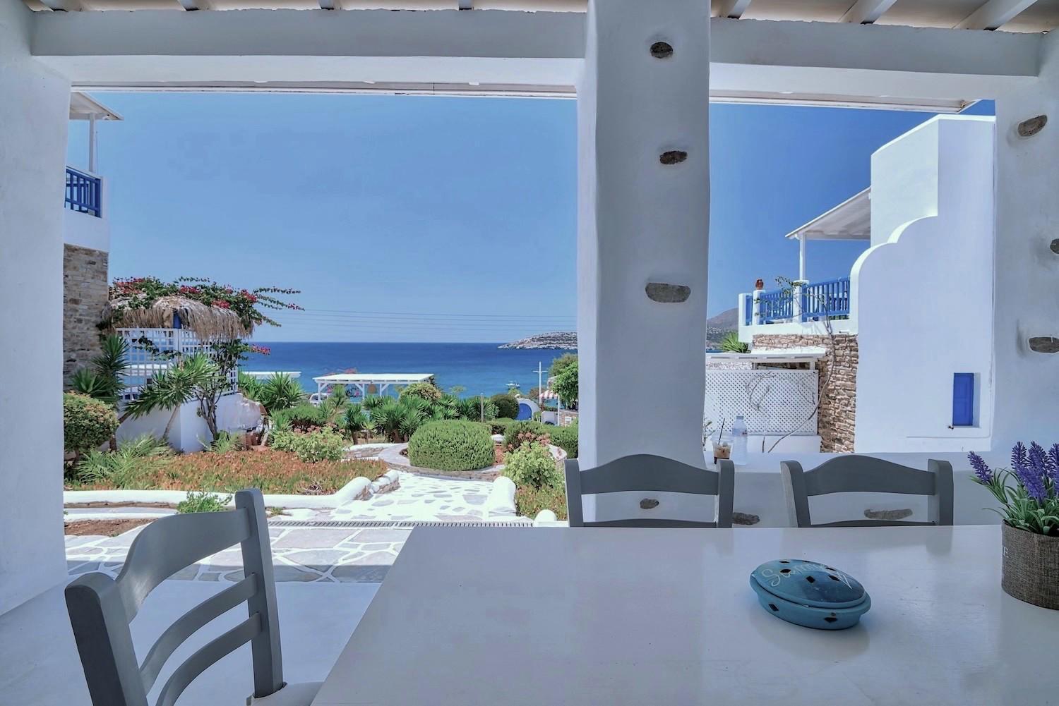 Blue Dolphin Antiparos Villas And Suites Agios Georgios  المظهر الخارجي الصورة